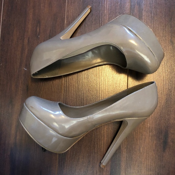 ALDO Heels - Picture 4 of 7